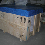 Softwood close boarded machine base case for ocean freight